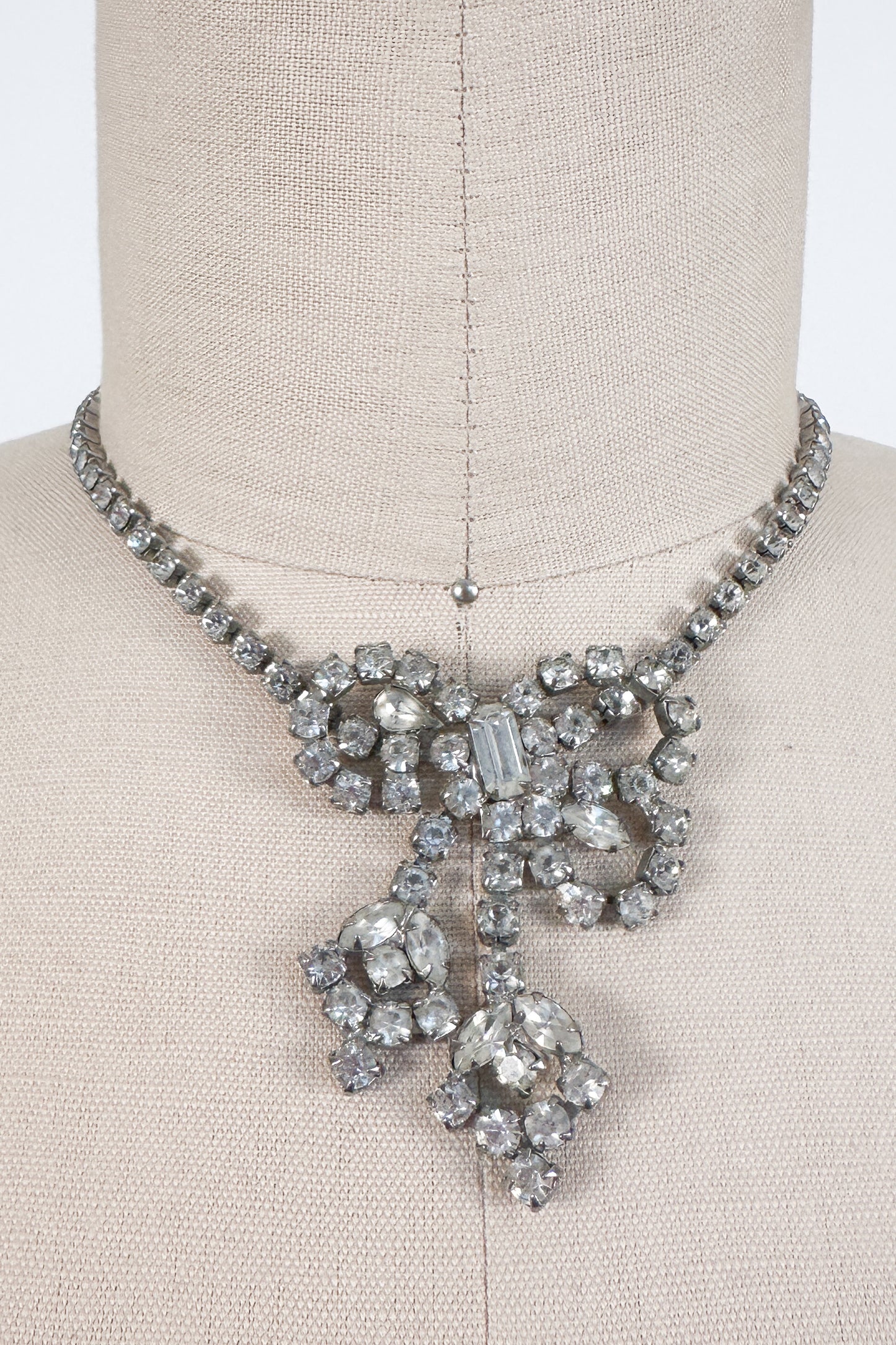 1950s Rhinestone Bow Necklace