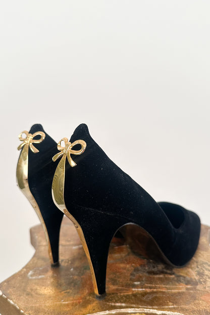1980s Velvet Pumps with Gold Bow Details / Size 8