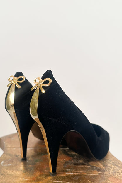 1980s Velvet Pumps with Gold Bow Details / Size 8