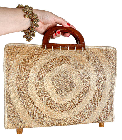 1940-50s Straw Bag Novelty Travel Scene with Felt Palm Trees and Lady