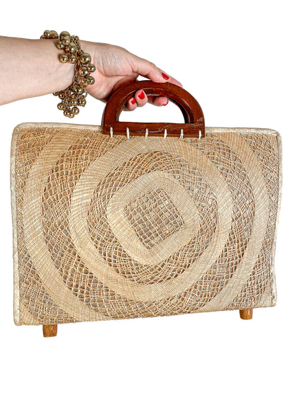 1940-50s Straw Bag Novelty Travel Scene with Felt Palm Trees and Lady