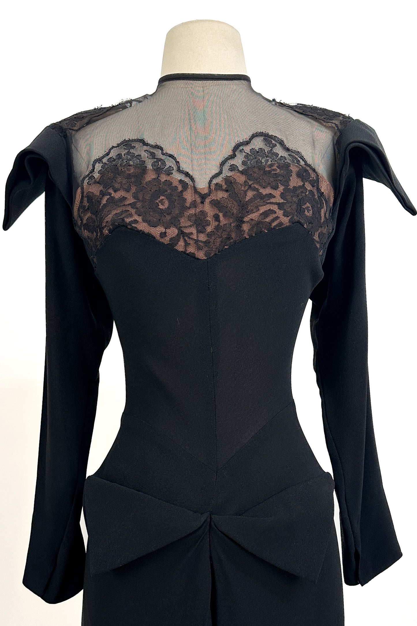 1940s Femme Fatale Illusion Lace Cocktail Dress / Waist 28-30