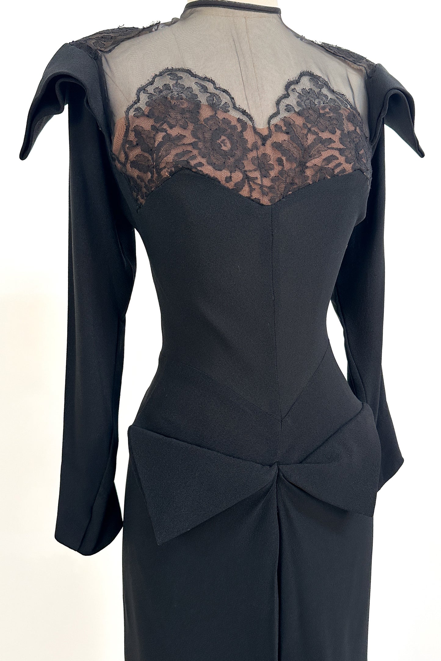 1940s Femme Fatale Illusion Lace Cocktail Dress / Waist 28-30