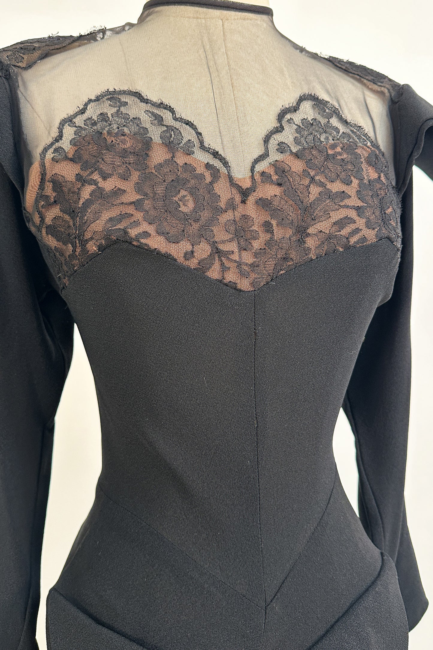 1940s Femme Fatale Illusion Lace Cocktail Dress / Waist 28-30