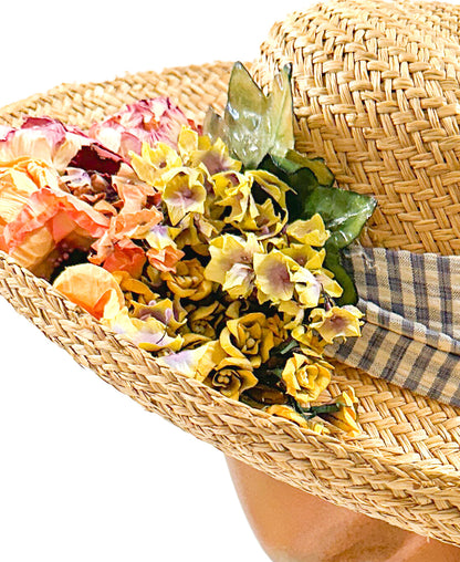 1990s 'Nancy Meyers' Romcom Summer Straw Hat with Roses