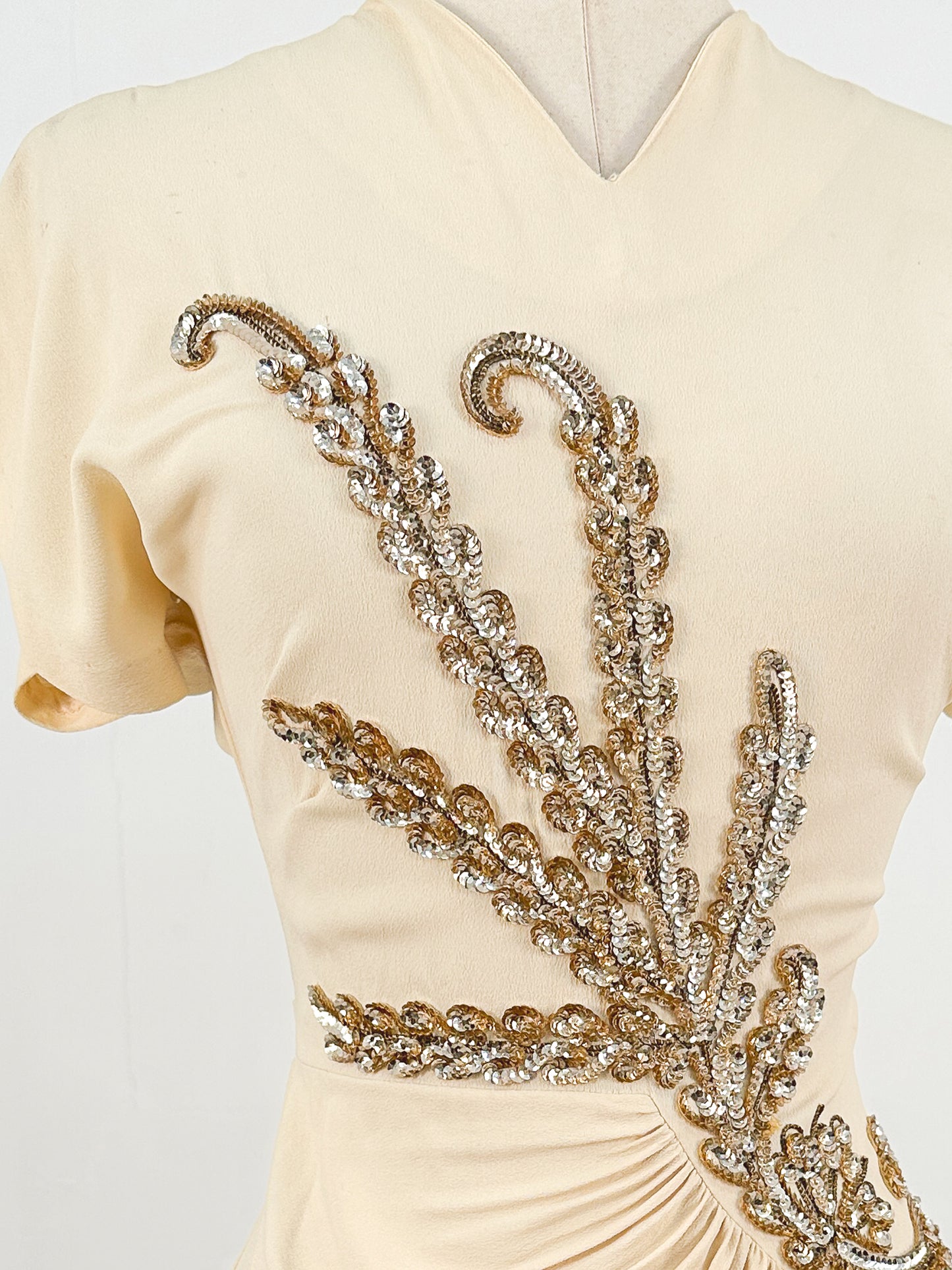 1940s Cream Crepe Sequined Evening Gown / Waist 26