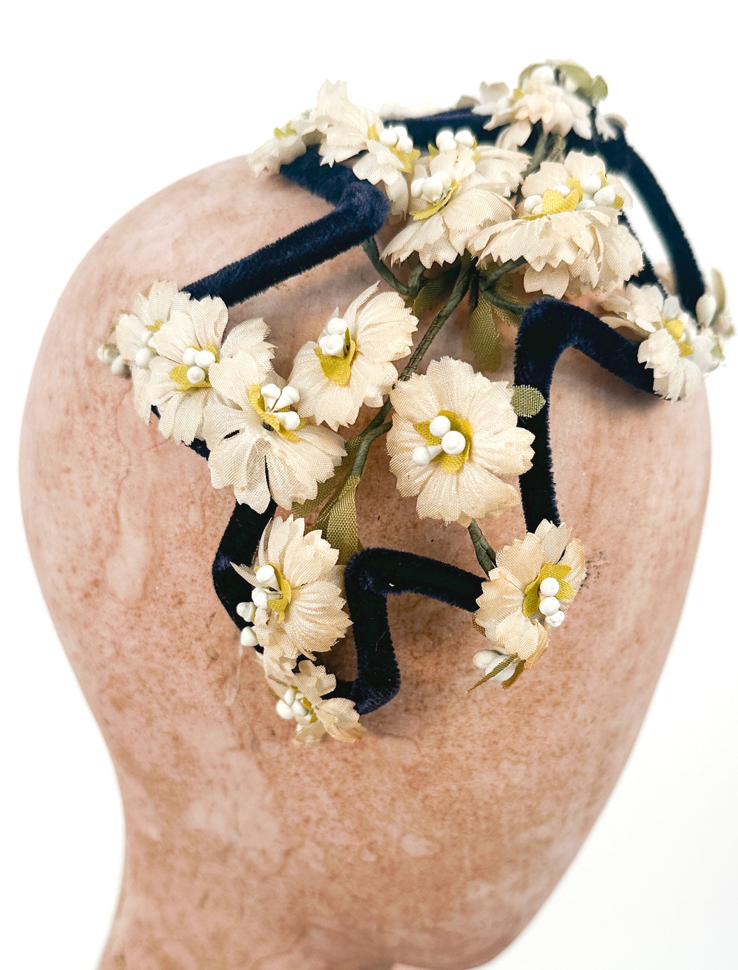 1950s Velvet Fascinator with White Florals / OSFM