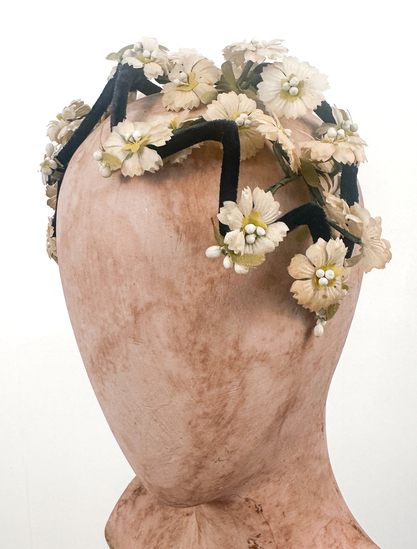 1950s Velvet Fascinator with White Florals / OSFM