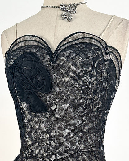 1950s Stunning and Rare Lace and Tulle Ball Gown by Emma Domb / Waist 28