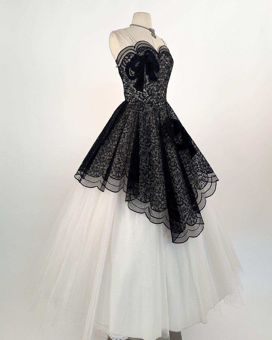 1950s Stunning and Rare Lace and Tulle Ball Gown by Emma Domb / Waist 28
