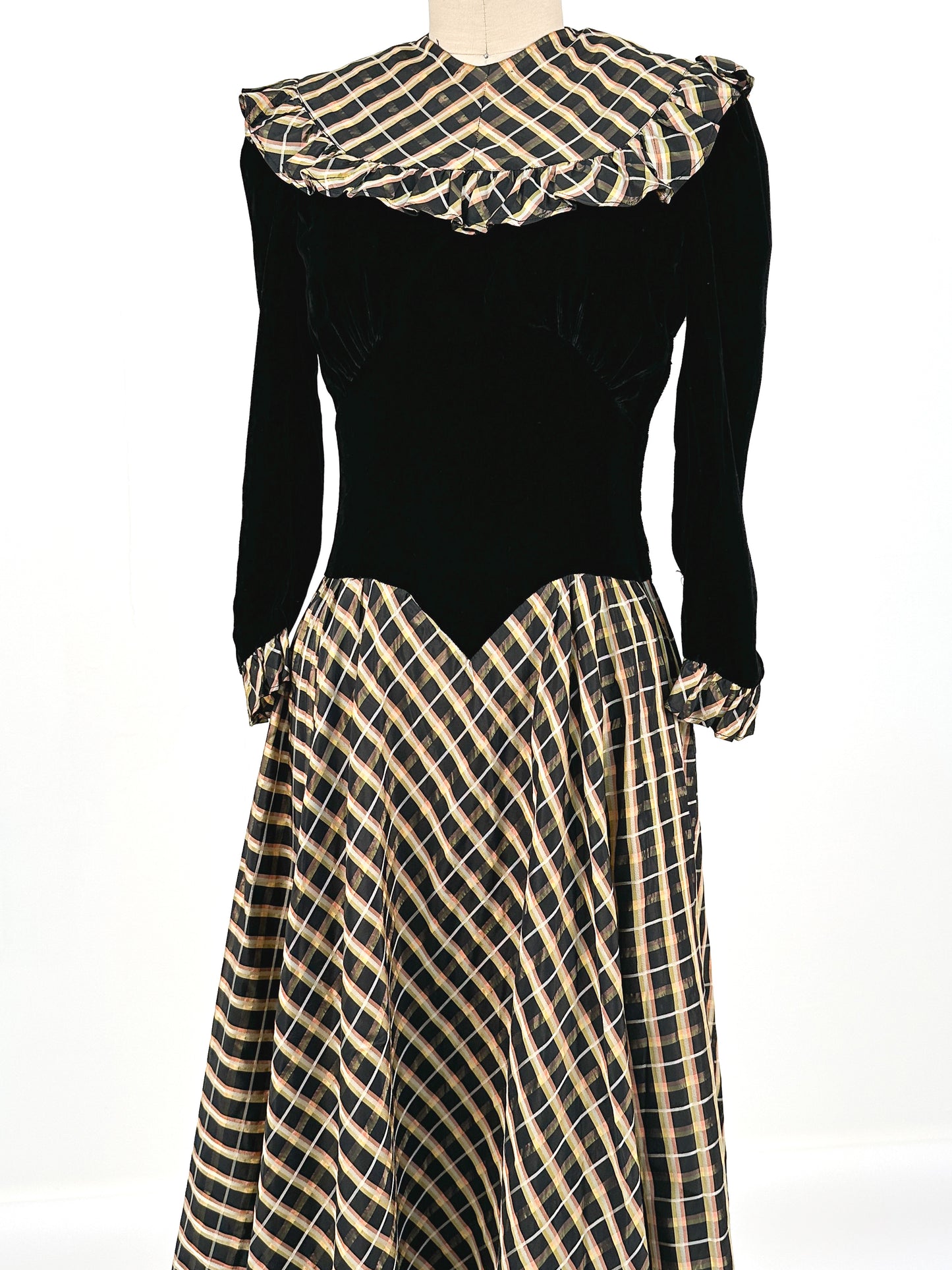 1940s Black Velvet and Plaid Taffeta Gown / Waist 24