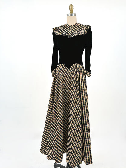 1940s Black Velvet and Plaid Taffeta Gown / Waist 24