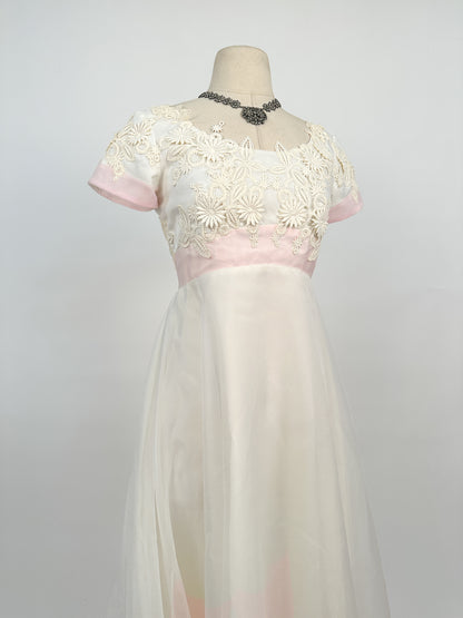 1960s Fairytale Wedding Dress with Pale Pink Trim and Bow / Waist 26