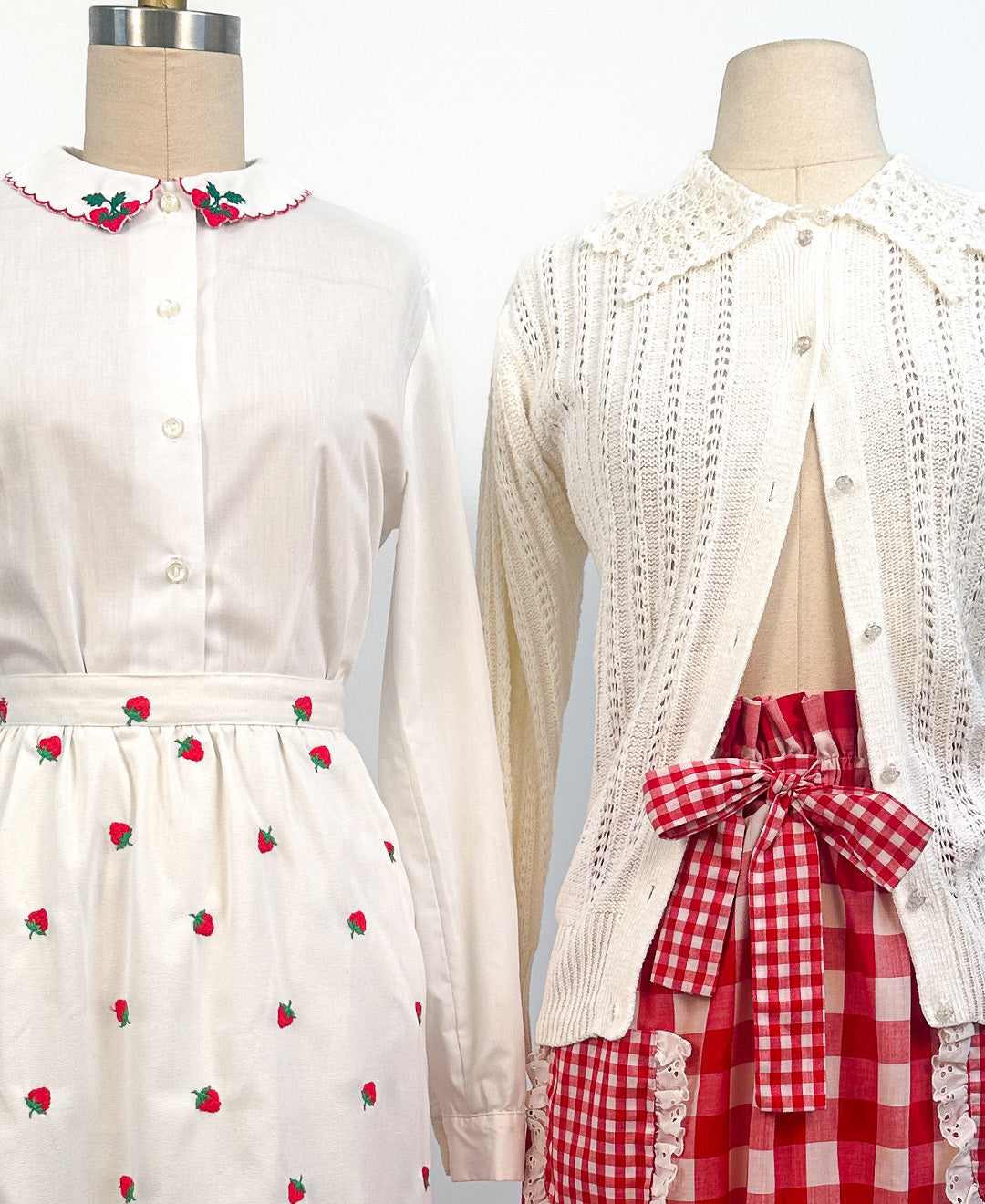 1960s Red Gingham Skirt / Waist 24-34