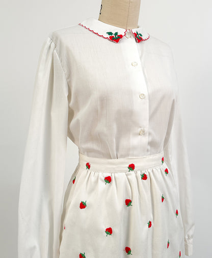 1960s Strawberry Cotton Button Up / Bust 36"