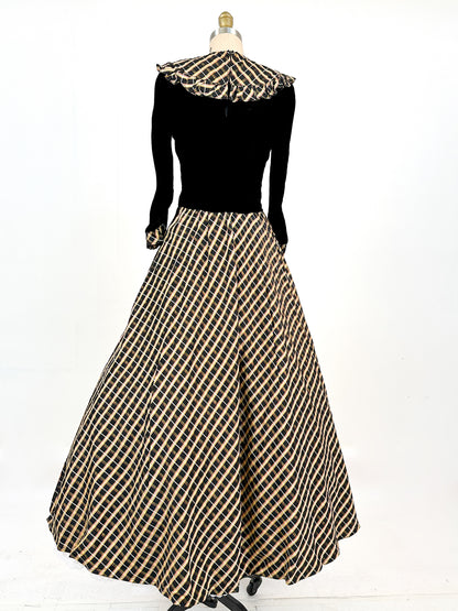 1940s Black Velvet and Plaid Taffeta Gown / Waist 24