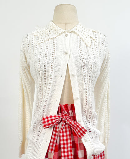 1990s White Cottage-Core Knitted Cardigan / Medium - Large