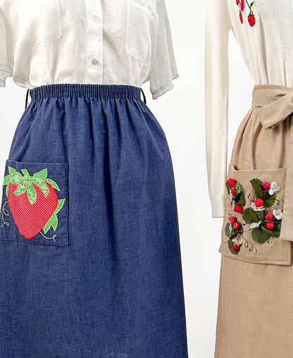 1960s Strawberry Skirt with Patch Pocket / Waist 26-36"
