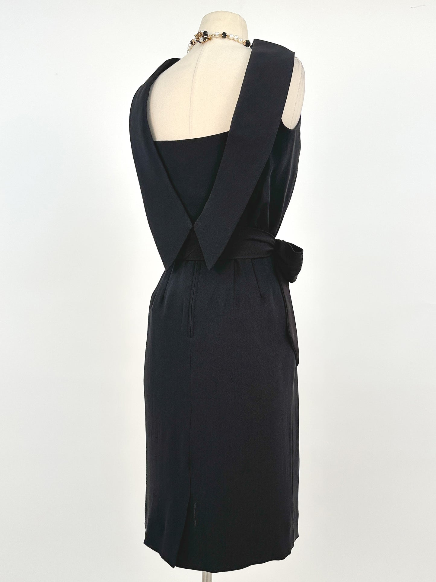 1960s Chic LBD with Glamorous Back / Waist 24