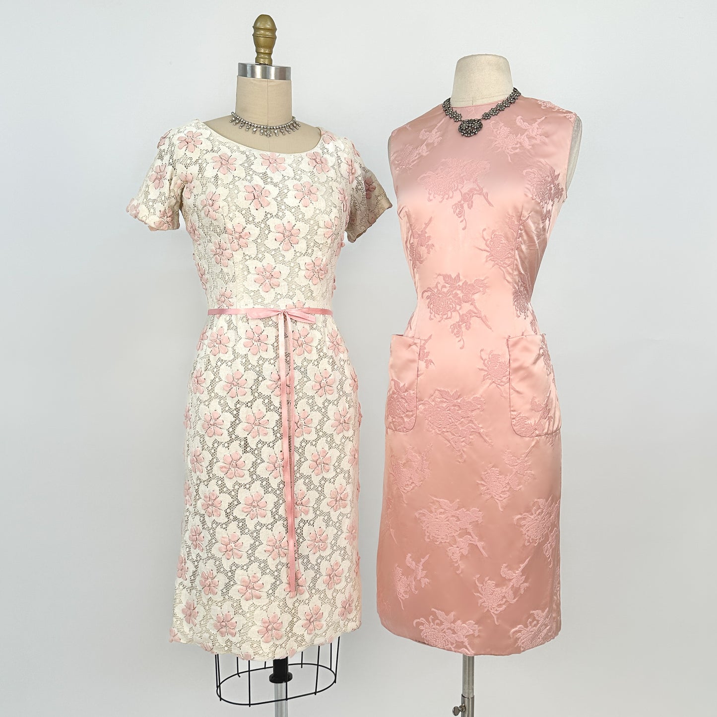 1960s Lace Wiggle Dress with Pink Flowers / Waist 26