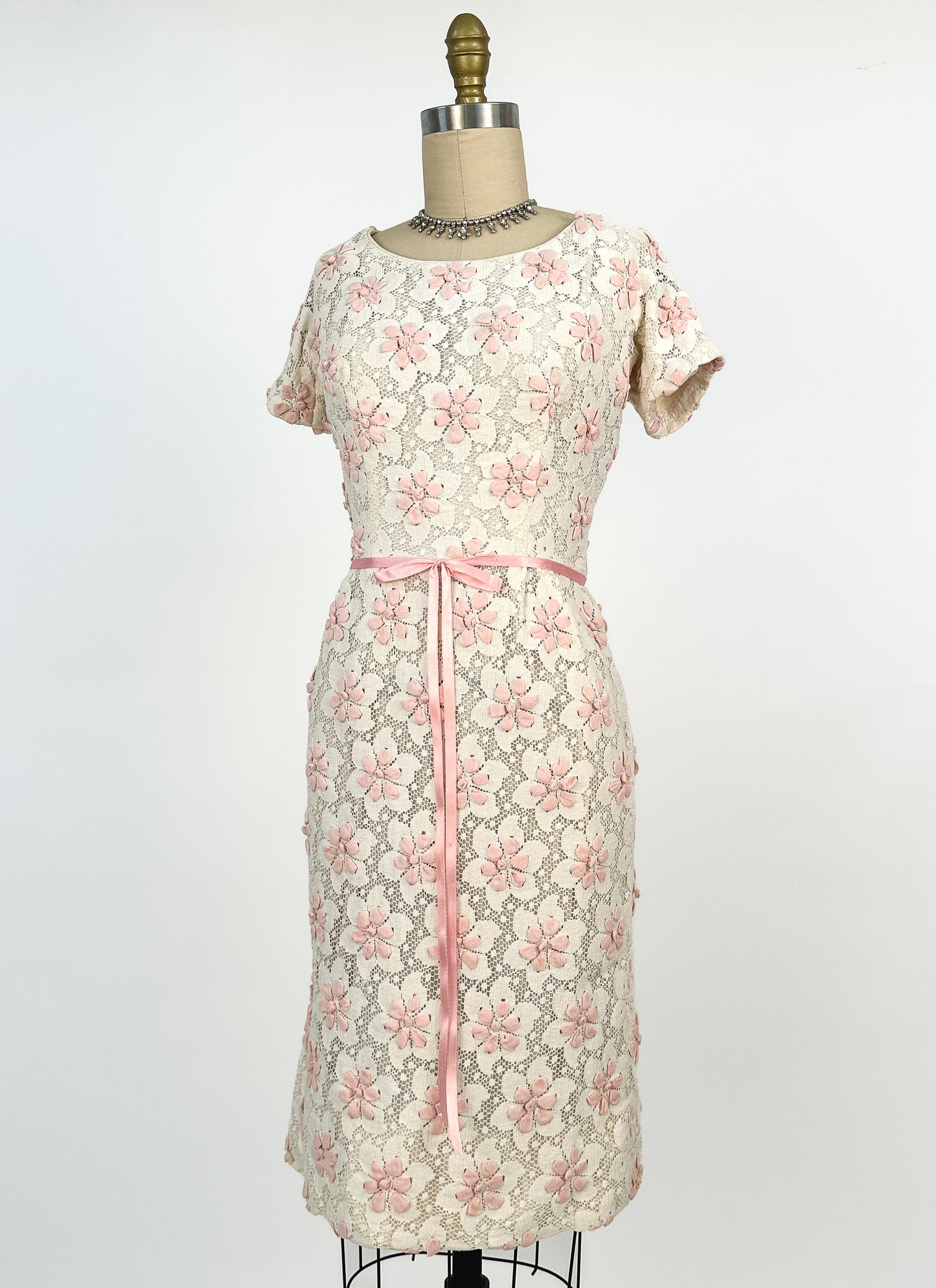1960s Lace Wiggle Dress with Pink Flowers / Waist 26