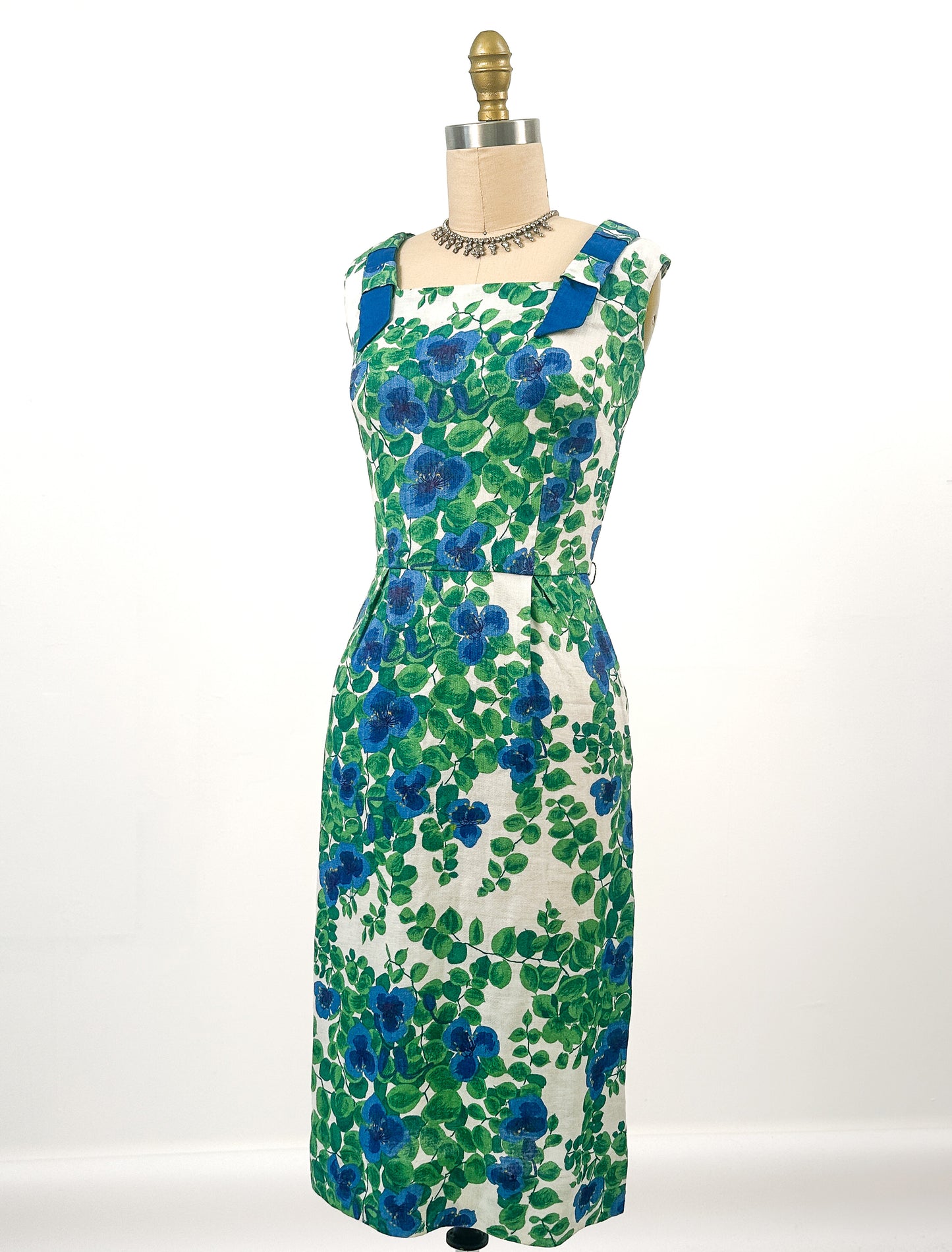 1950s Linen Floral Wiggle Dress / Waist 24