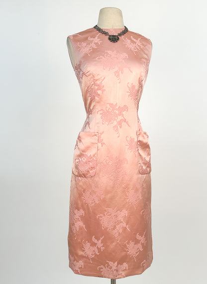 1950-60s Peony Pink Silk Wiggle Dress with Embossed Chrysanthemums / Waist 28