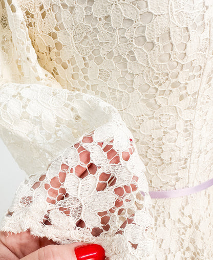 1950s Ivory Lace Wedding Dress with Illusion Neckline / Waist 26