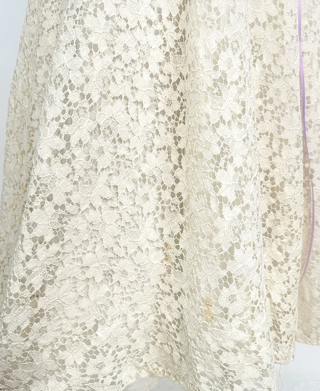 1950s Ivory Lace Wedding Dress with Illusion Neckline / Waist 26