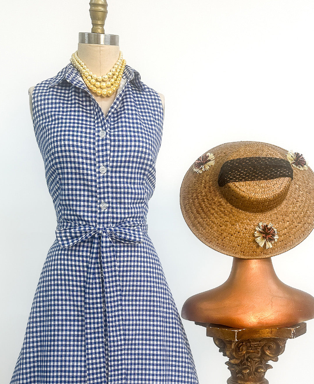 1950s Straw Summer Hat with Raffia Details