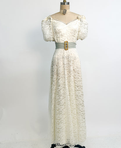 1970s White Lace Gown with Puffy Sleeves / Waist 26