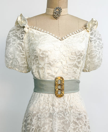 1970s White Lace Gown with Puffy Sleeves / Waist 26