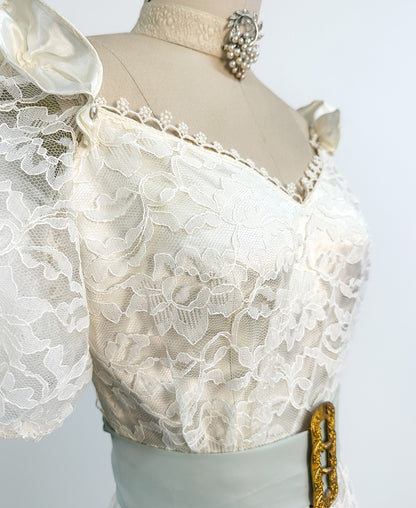 1970s White Lace Gown with Puffy Sleeves / Waist 26