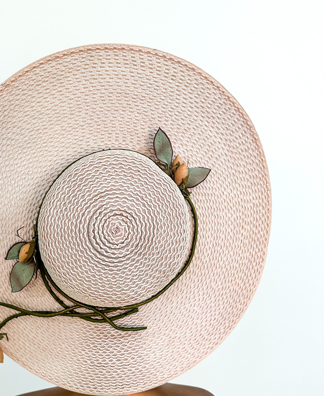 1970s 'Floppy' Pale Pink Rose Bud Sun Hat