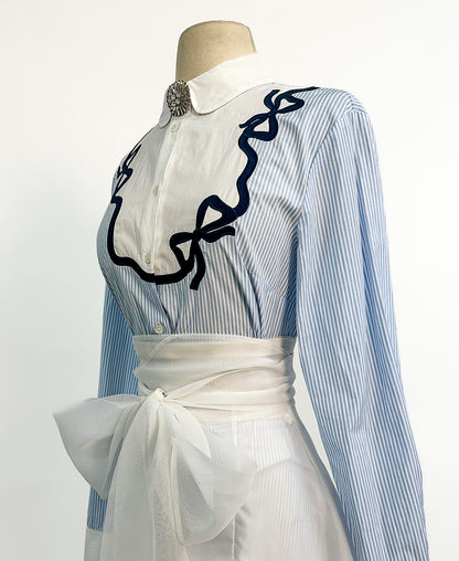 00s Cotton Pinstriped Button Up with Bows / Bust 36