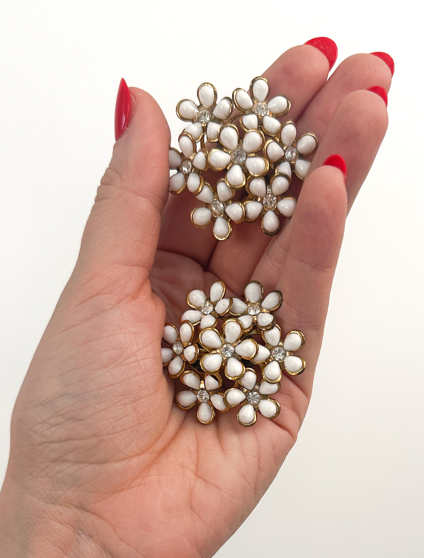 1950s White Floral Statement Earrings with Rhinestones / Clip-on