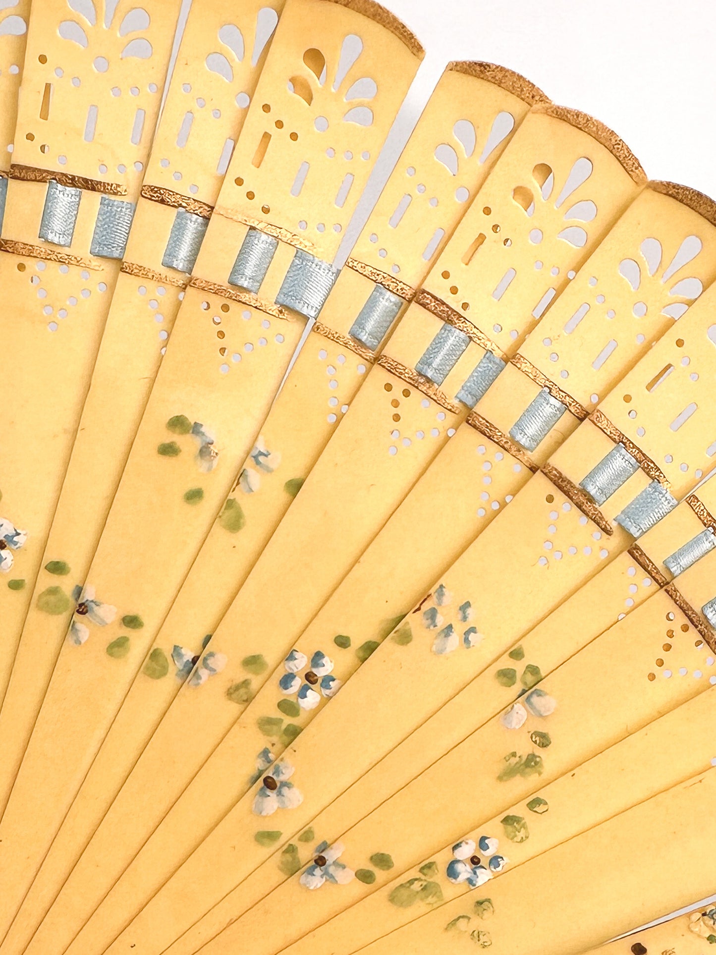 Late 1800s Antique Celluloid Hand Fan