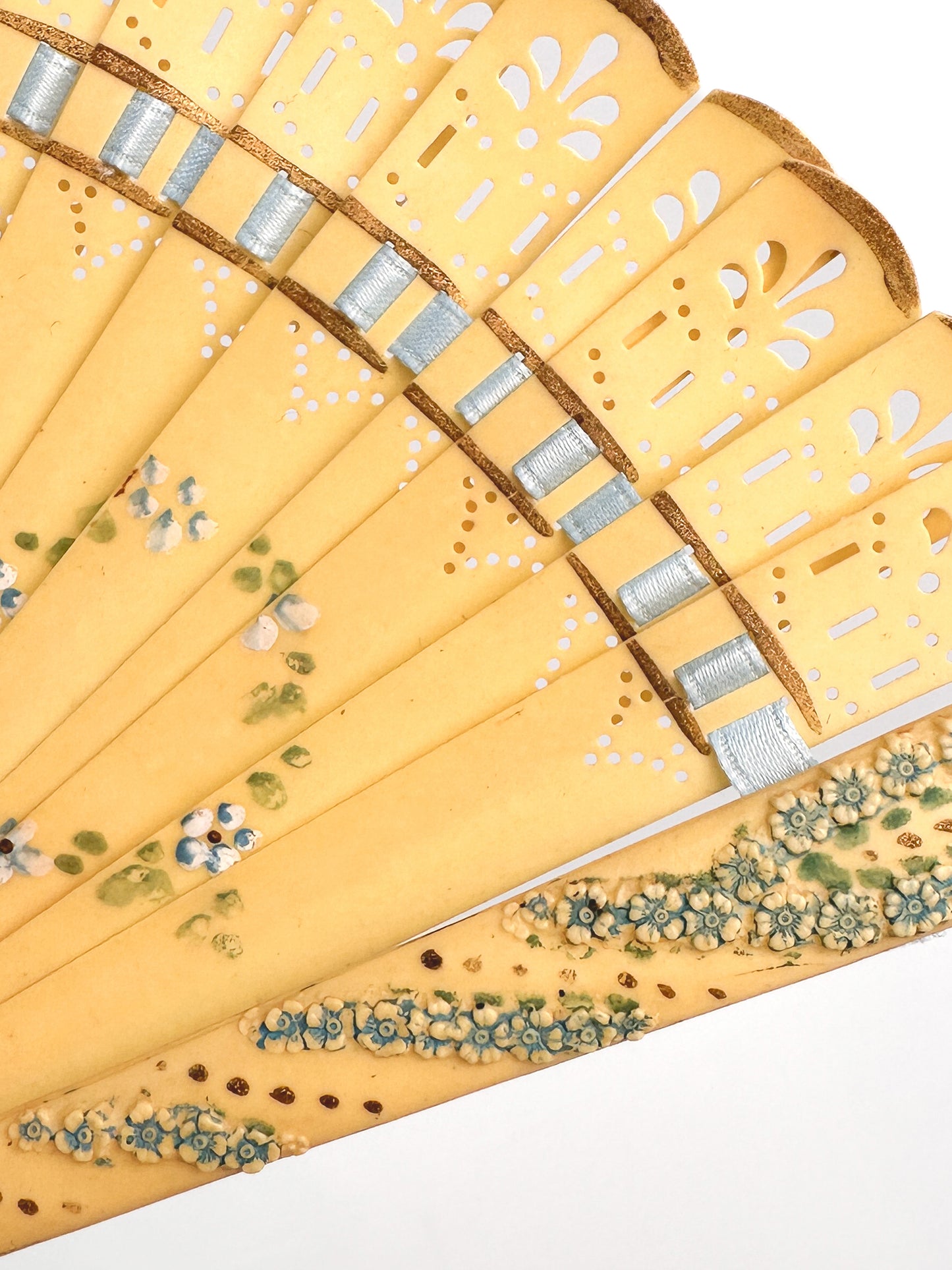 Late 1800s Antique Celluloid Hand Fan