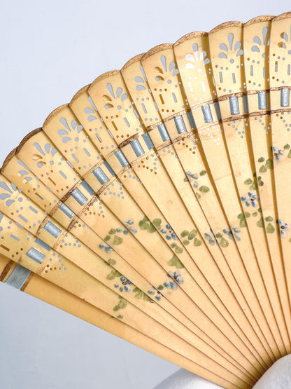 Late 1800s Antique Celluloid Hand Fan