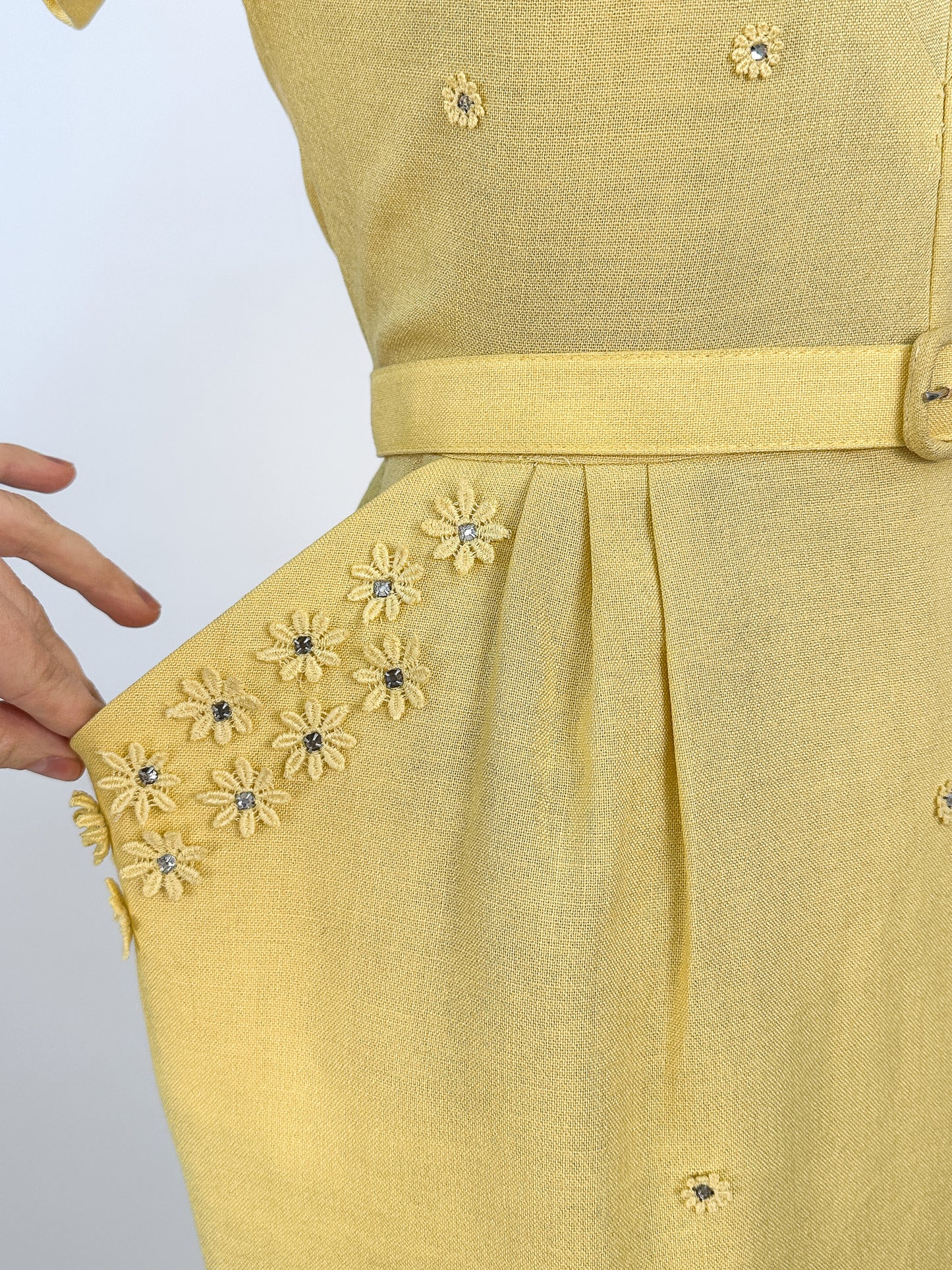 1950s Lemon Yellow Linen Wiggle Dress / Waist 28