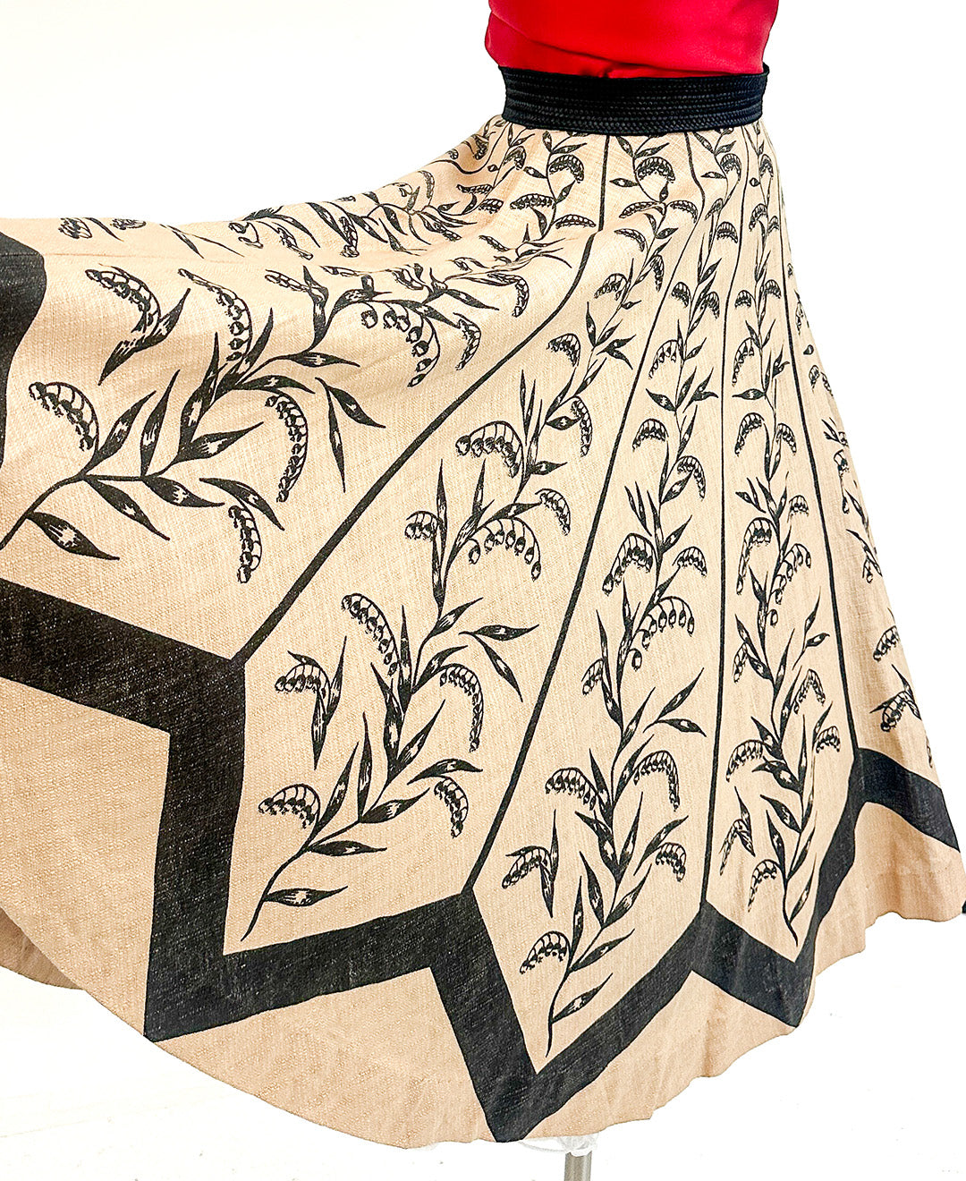 1950s Woven Circle Skirt 'Wheat' Print / Waist  28-32"