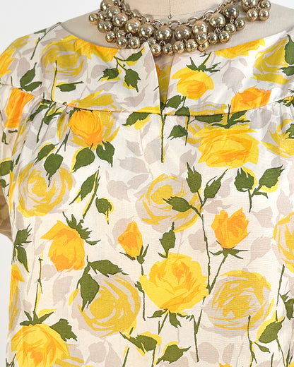 1950s Yellow Rose Wiggle Dress / Waist 28