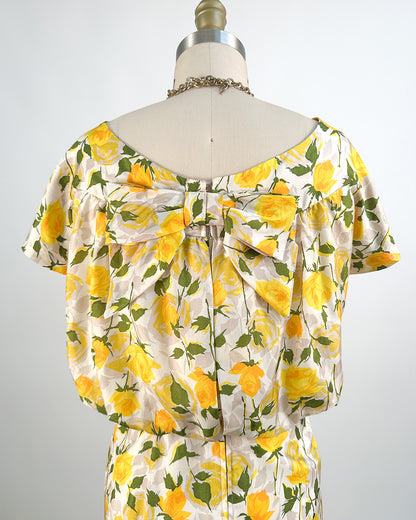 1950s Yellow Rose Wiggle Dress / Waist 28