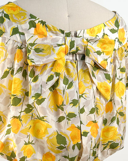 1950s Yellow Rose Wiggle Dress / Waist 28