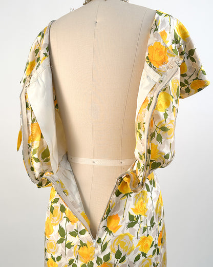1950s Yellow Rose Wiggle Dress / Waist 28