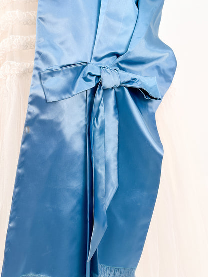 Rare 1950s Vogue Worthy Dreamy Blue Satin Evening Stole / OSFA