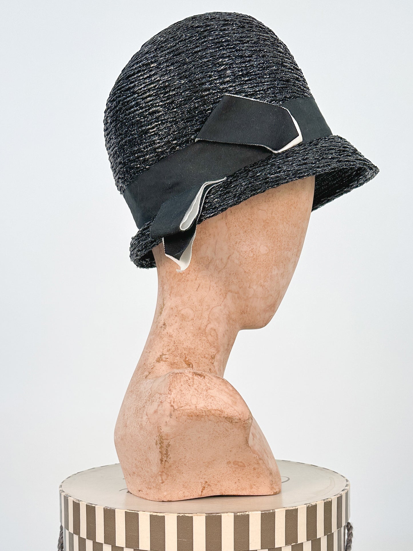 1960s Black Lacquered Straw Bubble Hat with Double Ribbon Band / One Size