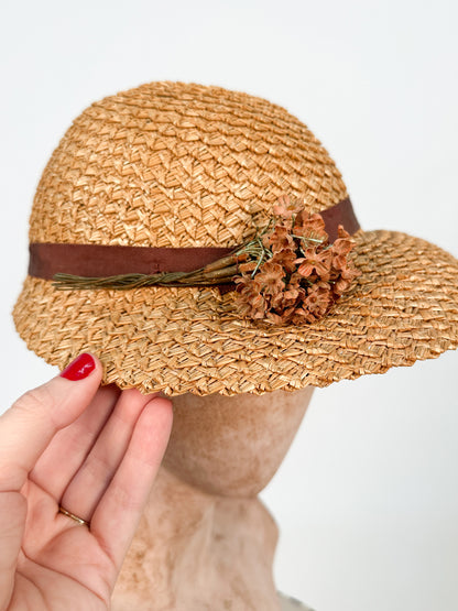 1930s Straw Bonnet Hat with Millinery Flower / One Size