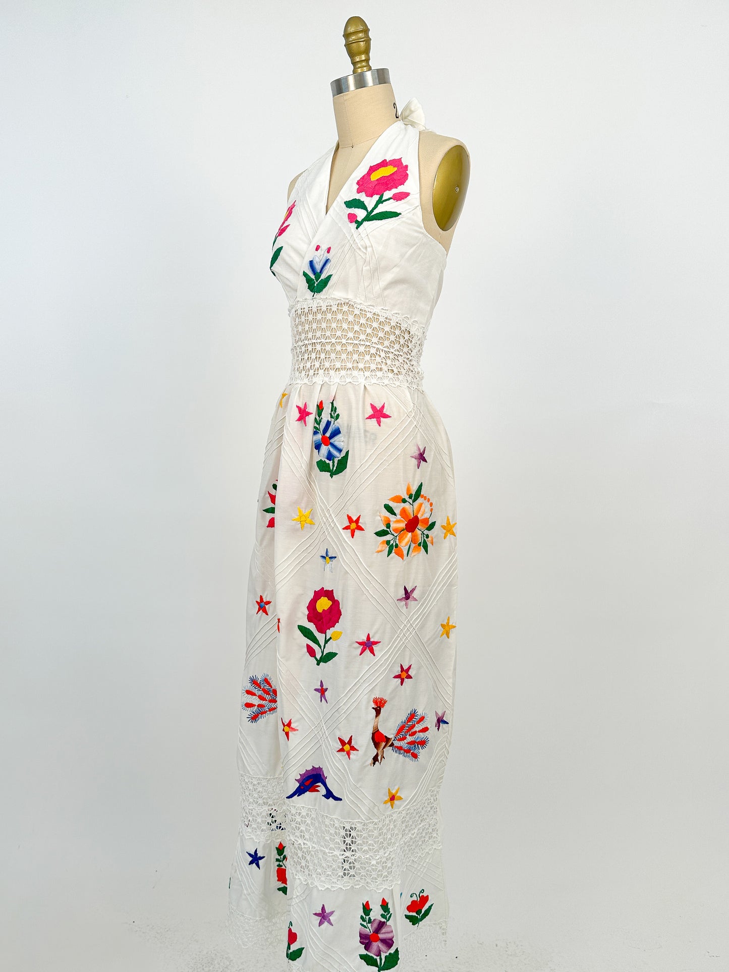 1970s Embroidered Cotton Mexican Halter Dress / Waist 30