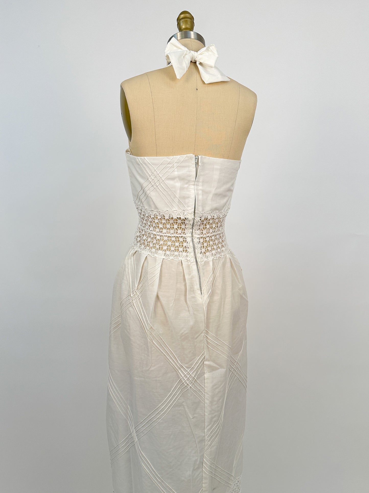 1970s Embroidered Cotton Mexican Halter Dress / Waist 30
